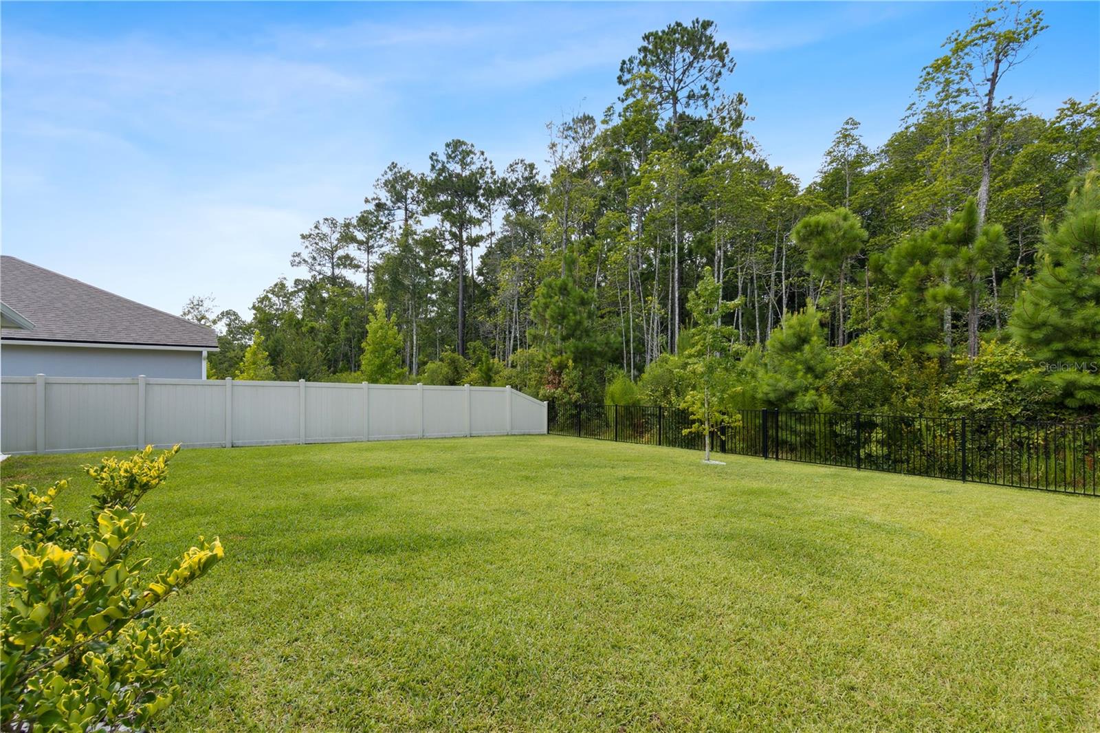 RIVER GLEN PH 5B - Residential Lease