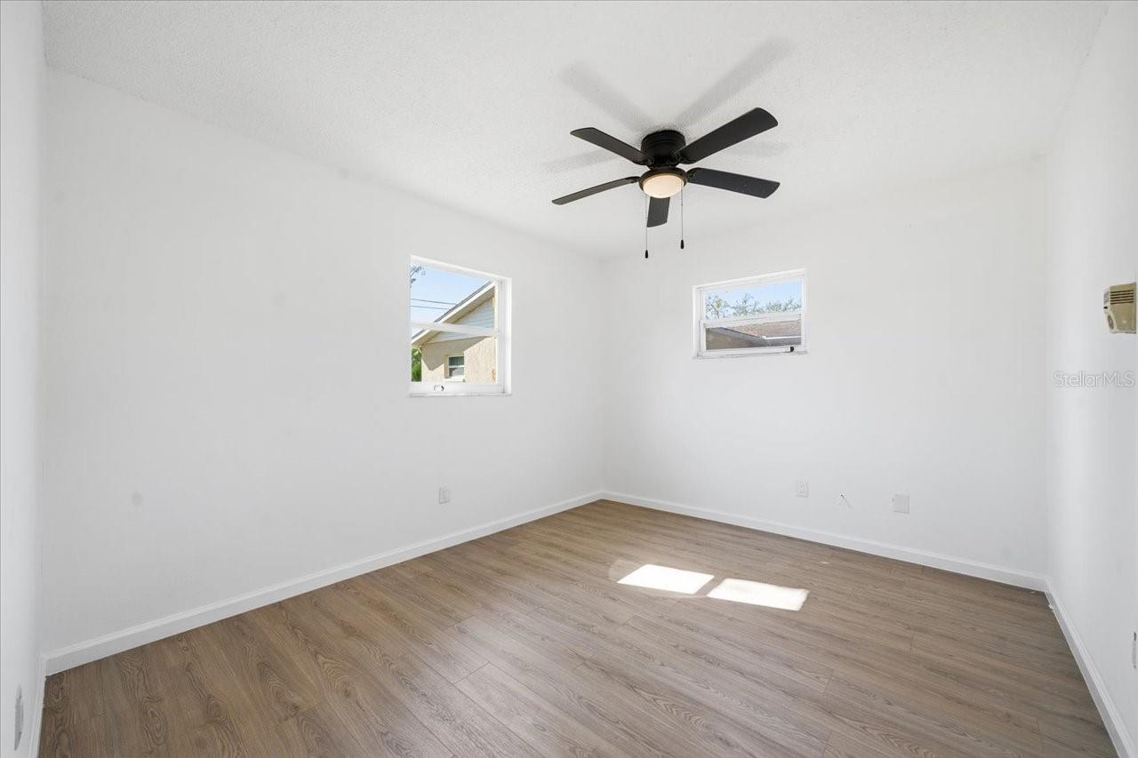 SUNSET ESTATES - Residential