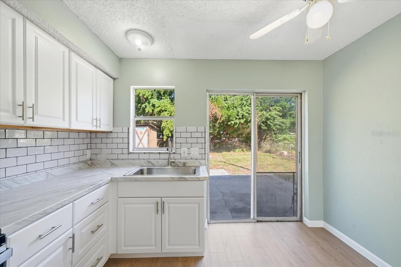 SUNSET ESTATES - Residential