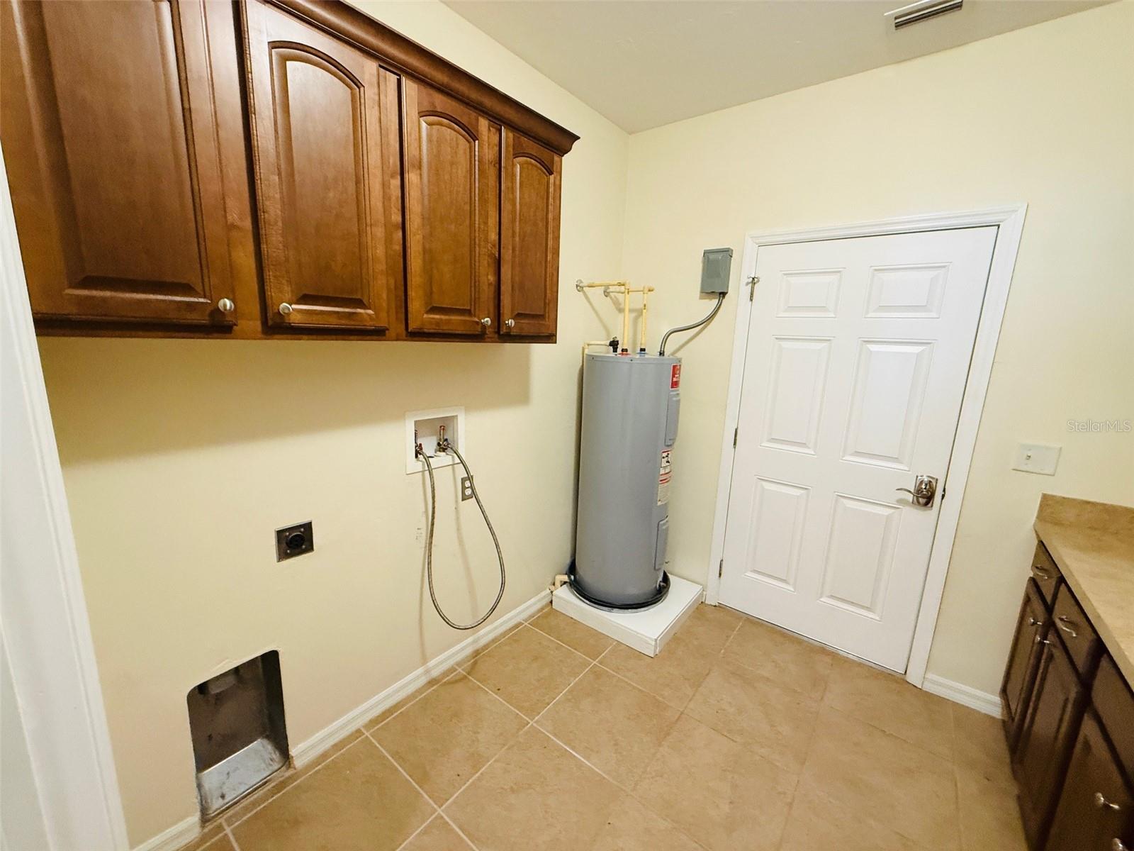 VILLAS OF WEST END UNIT B PH 1 - Residential