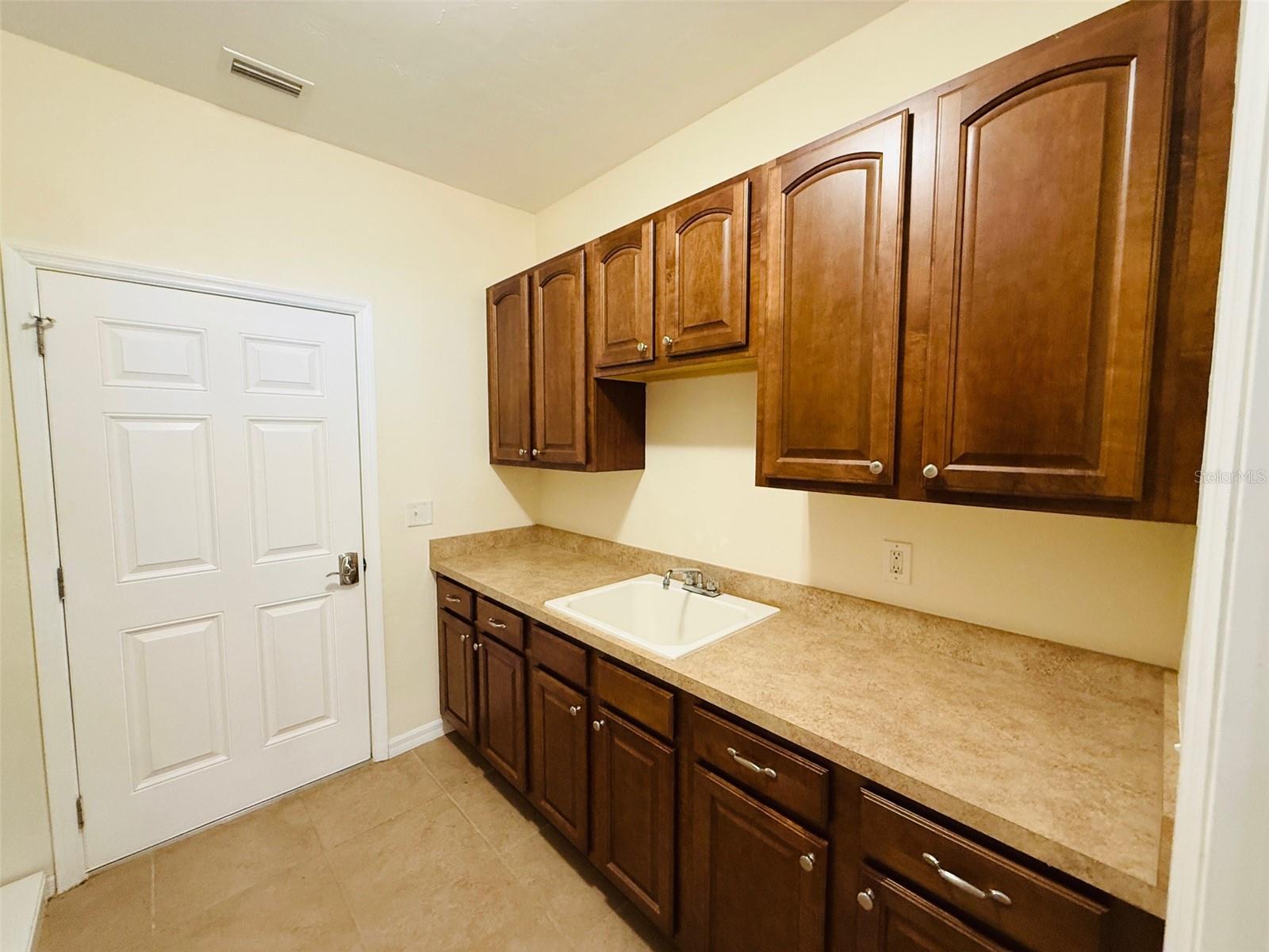 VILLAS OF WEST END UNIT B PH 1 - Residential