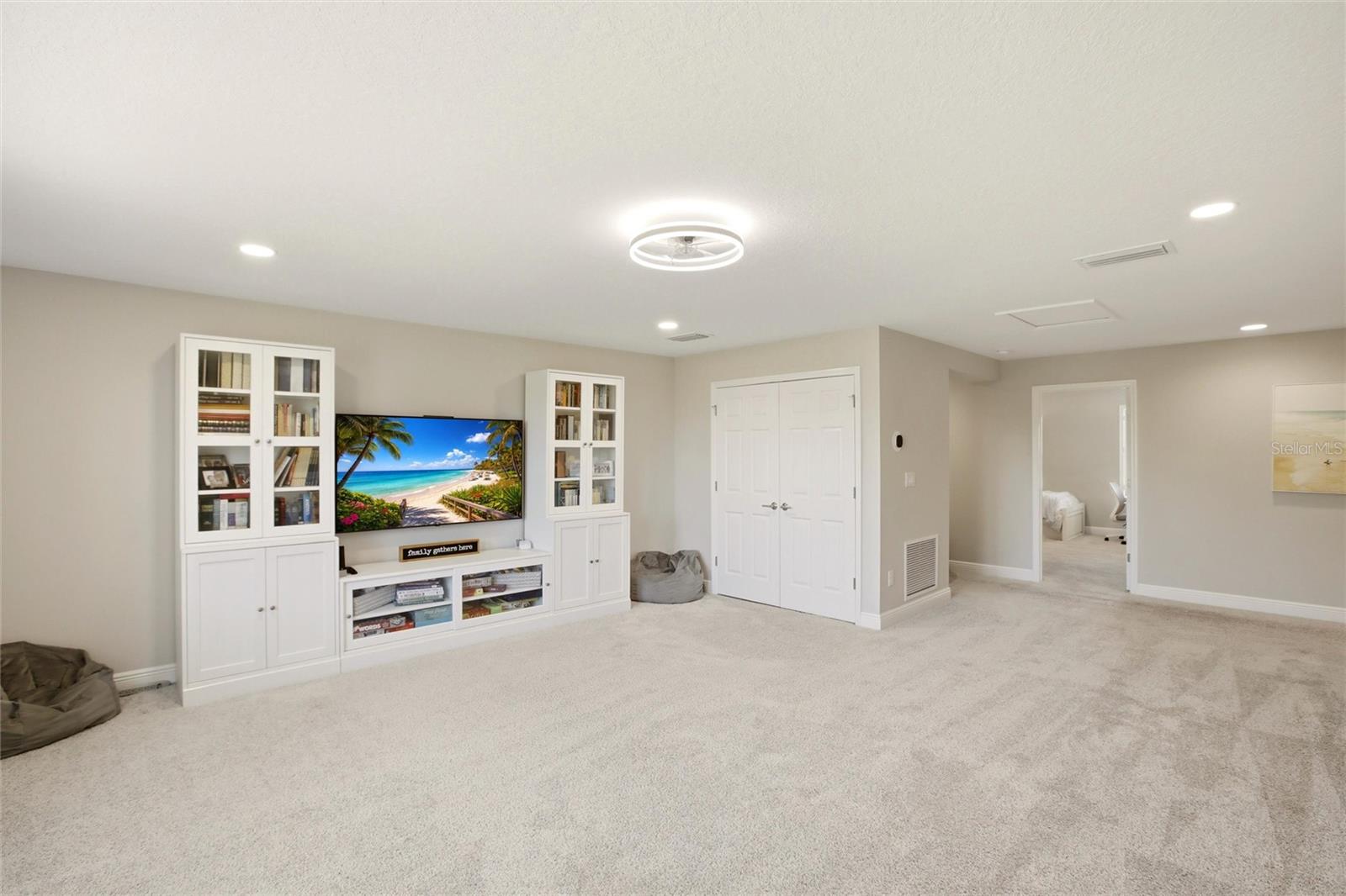 NORTH RIVER RANCH PH IC & ID WEST - Residential