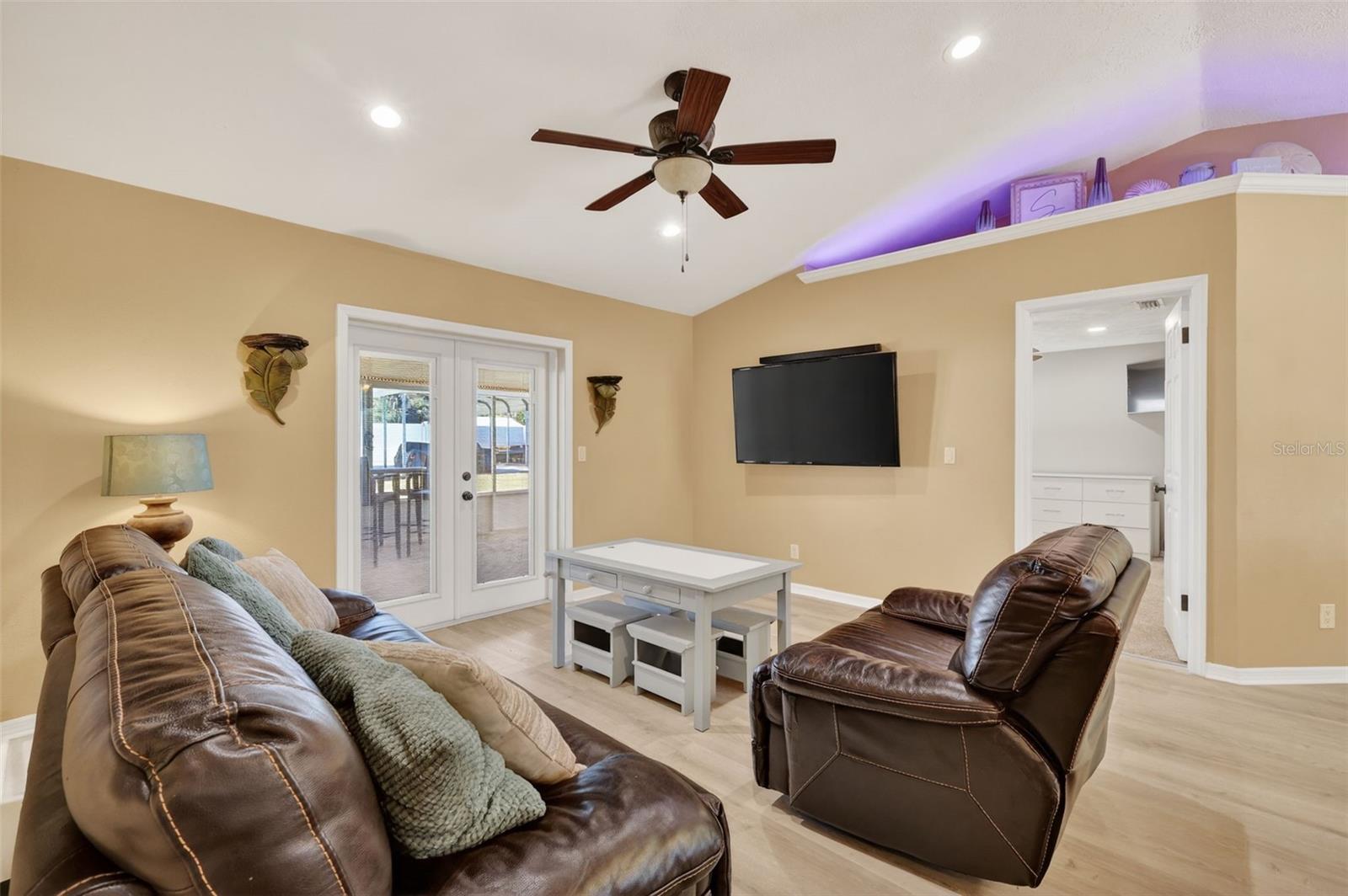 LAKEVIEW HILLS - Residential