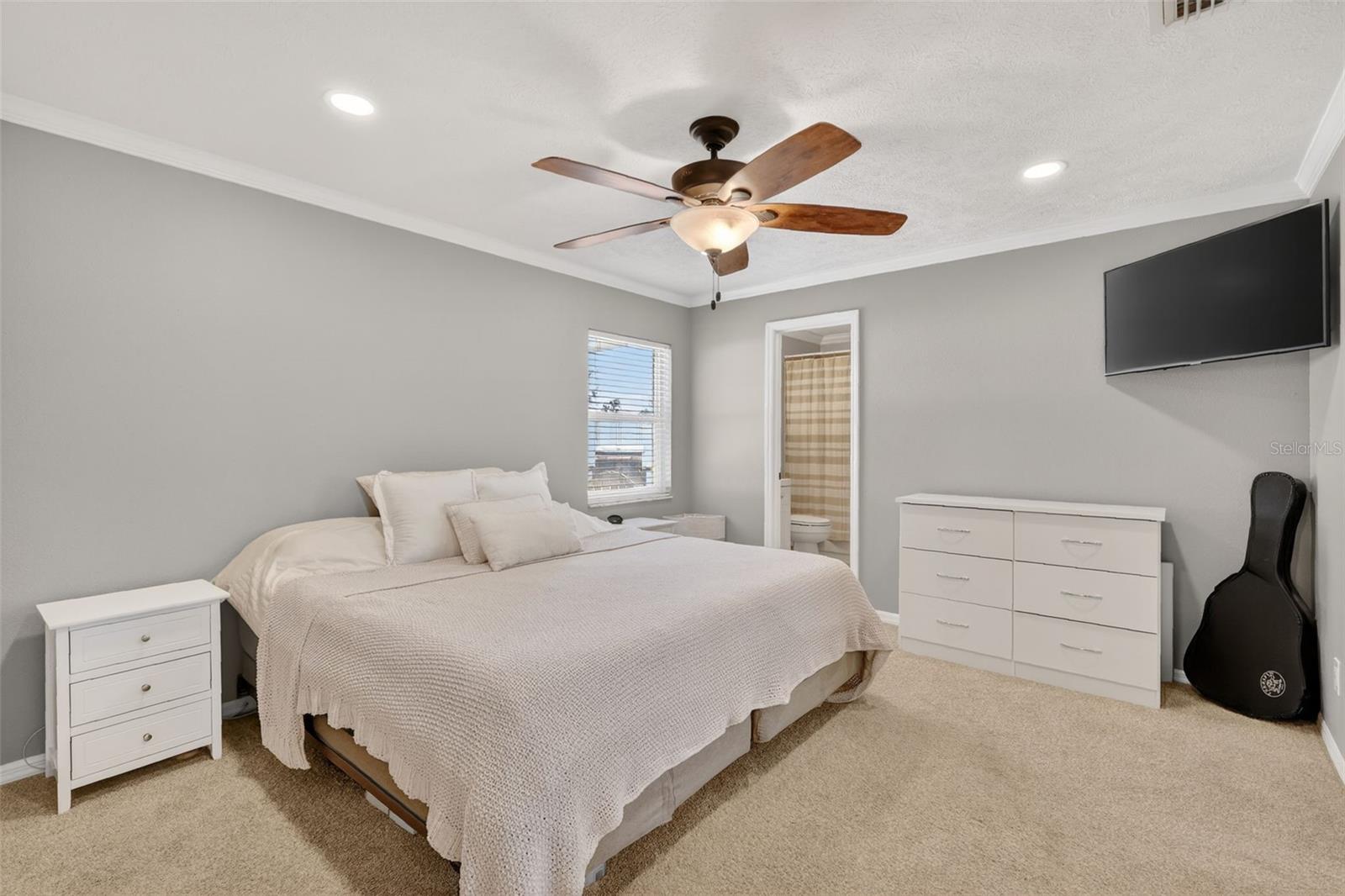 LAKEVIEW HILLS - Residential