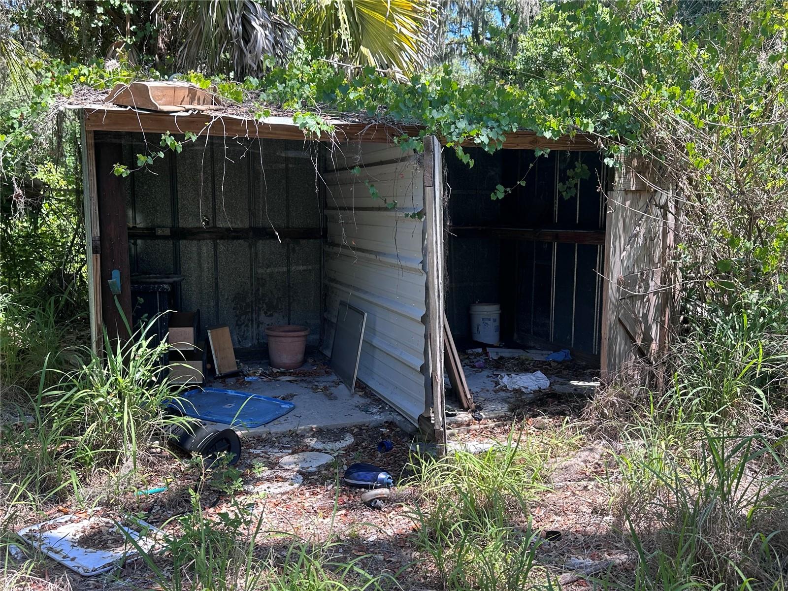 ACREAGE & UNREC - Residential
