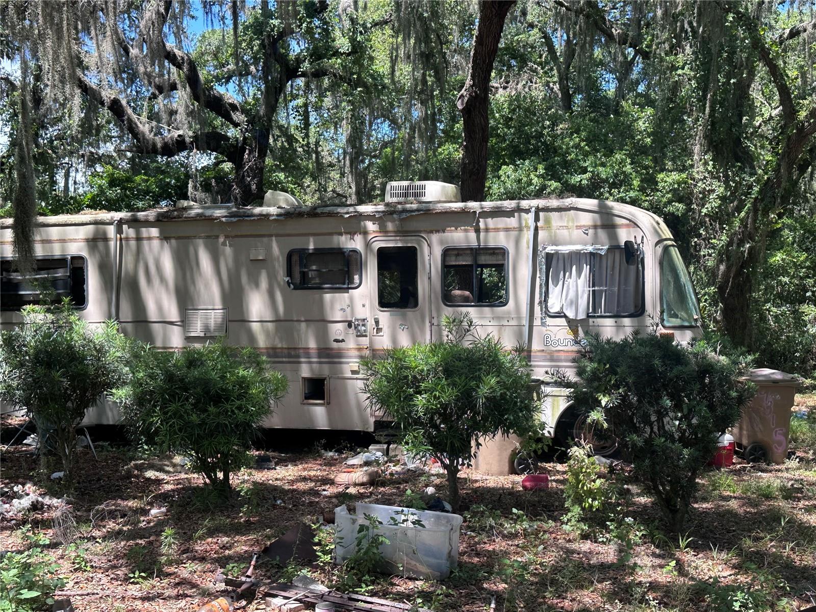 ACREAGE & UNREC - Residential