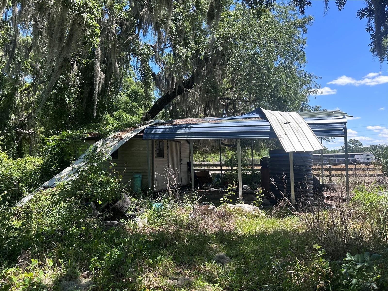 ACREAGE & UNREC - Residential