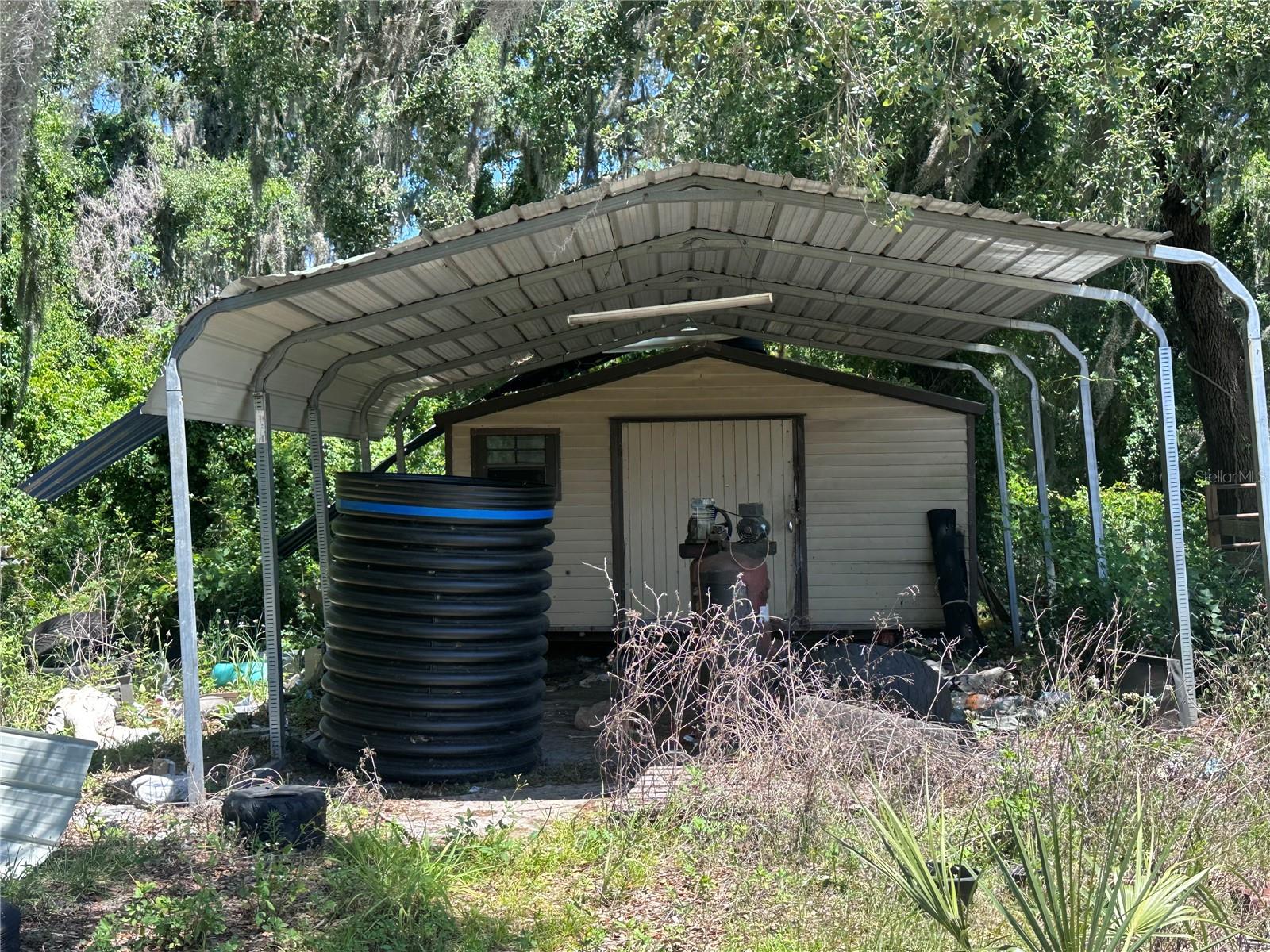 ACREAGE & UNREC - Residential