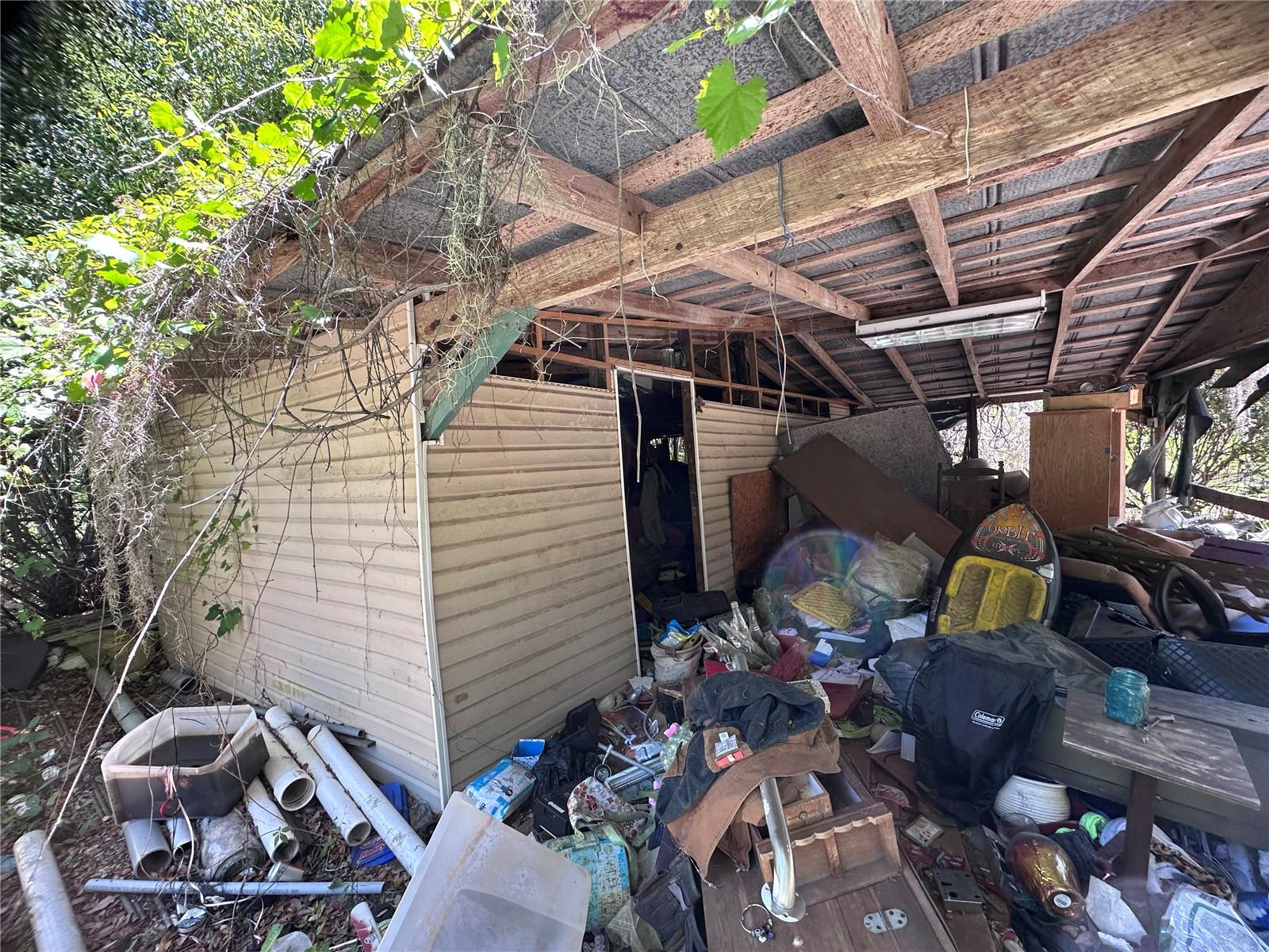 ACREAGE & UNREC - Residential
