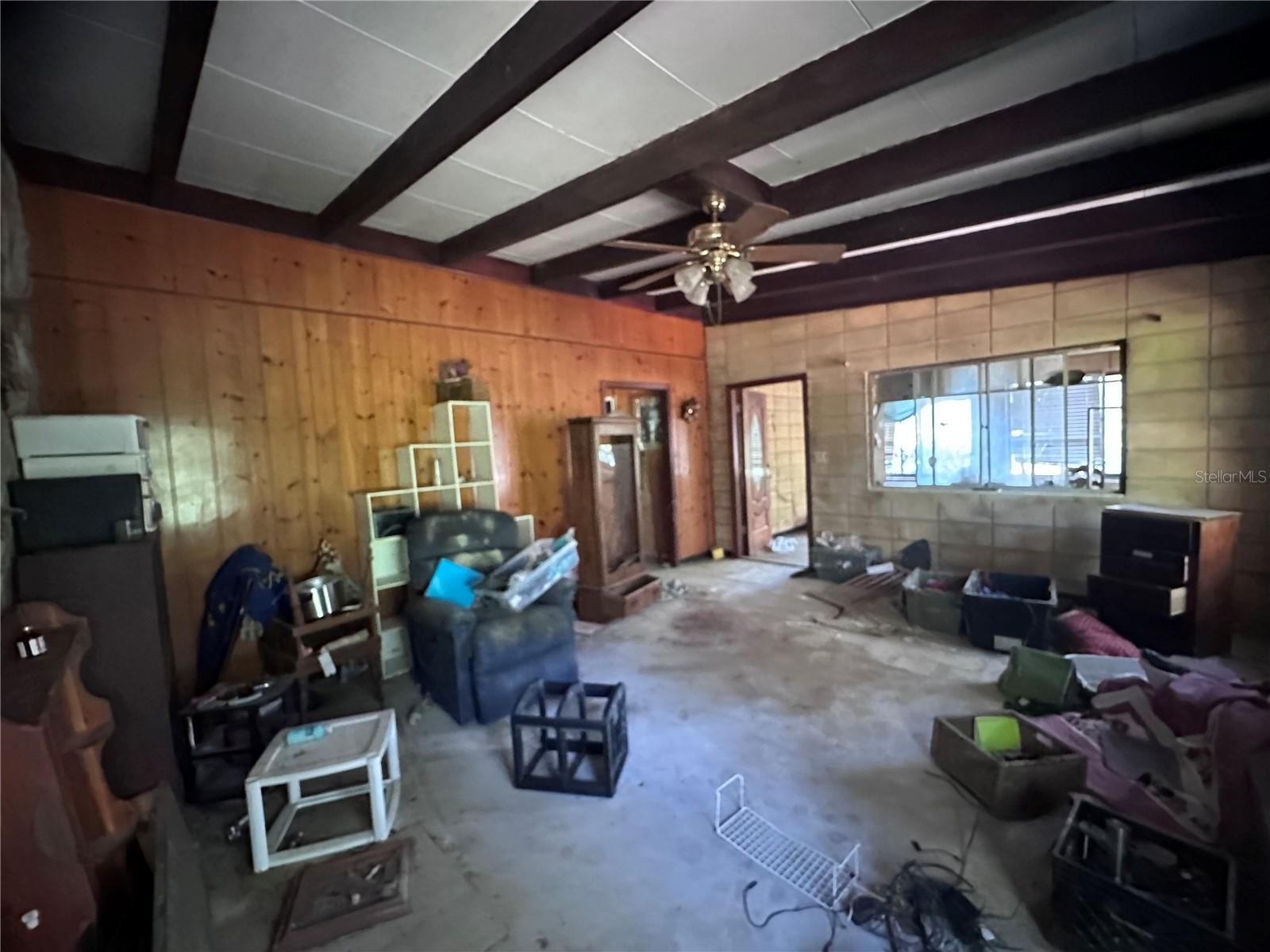 ACREAGE & UNREC - Residential