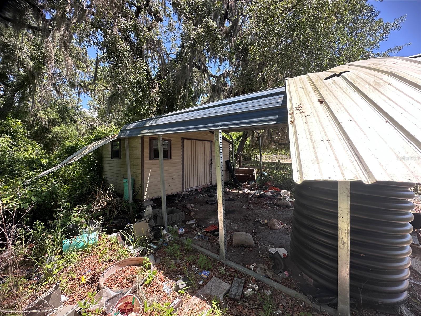 ACREAGE & UNREC - Residential