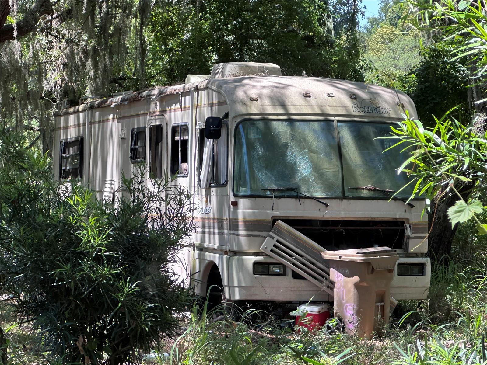 ACREAGE & UNREC - Residential