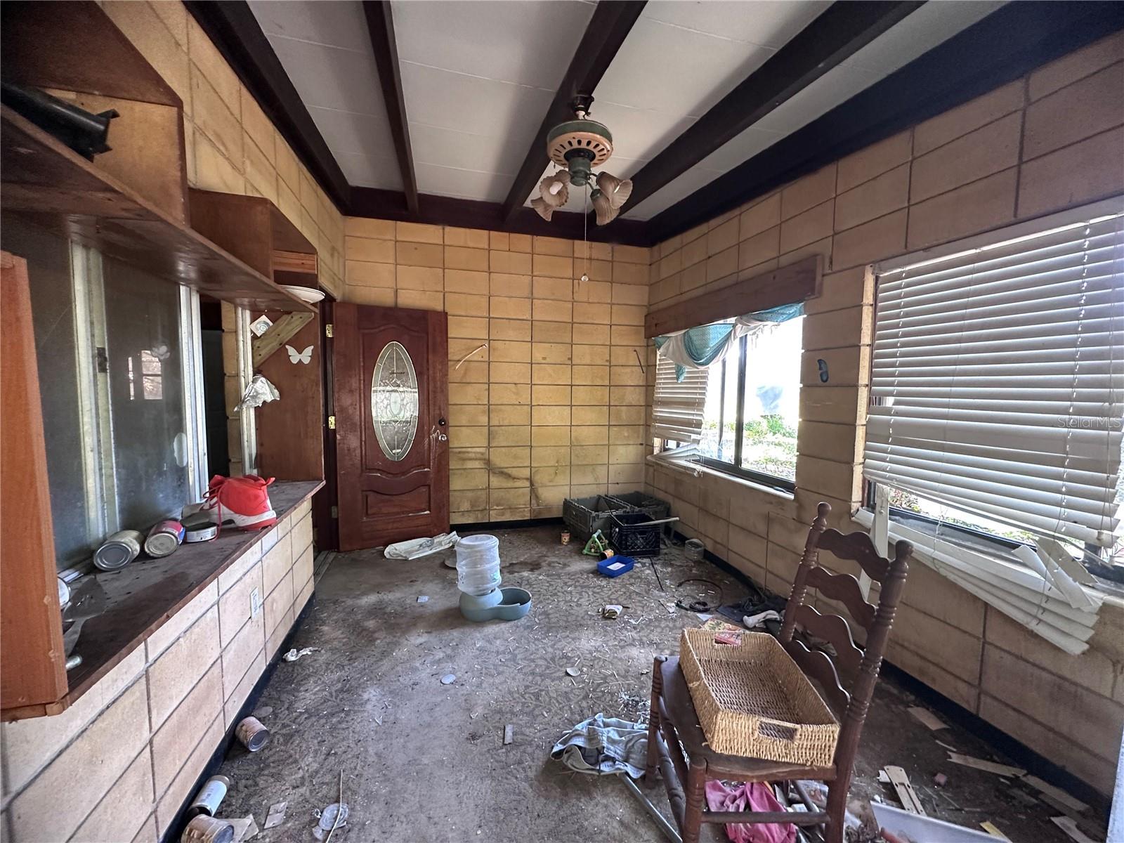 ACREAGE & UNREC - Residential