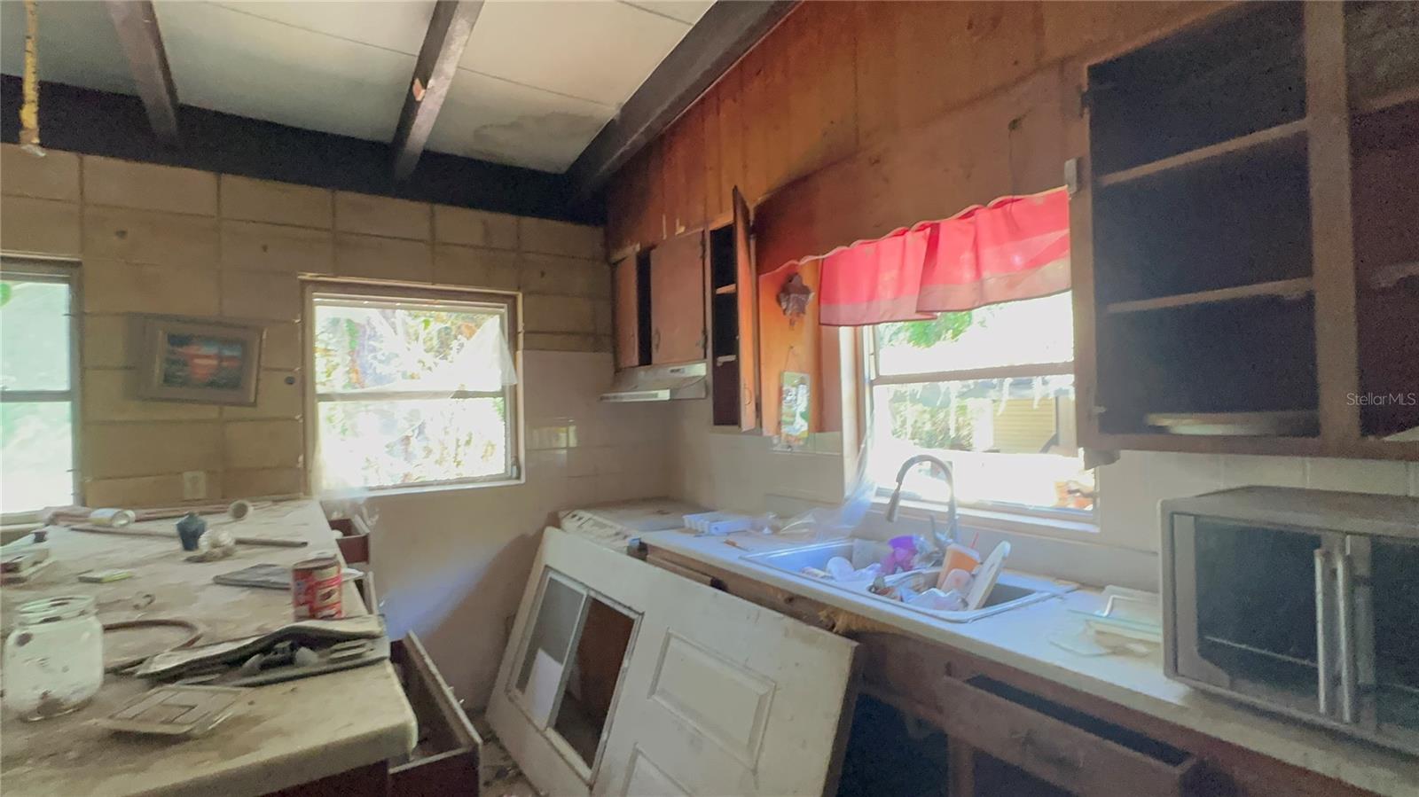 ACREAGE & UNREC - Residential