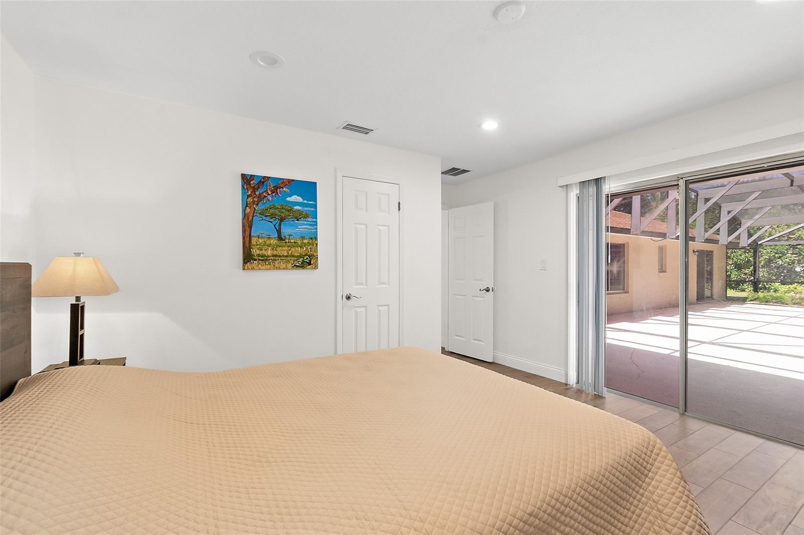 MANDARIN SEC 2 - Residential