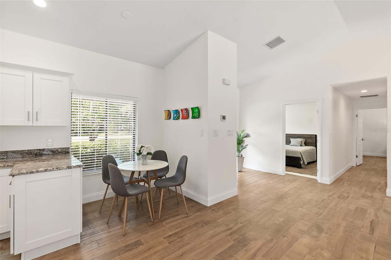 MANDARIN SEC 2 - Residential