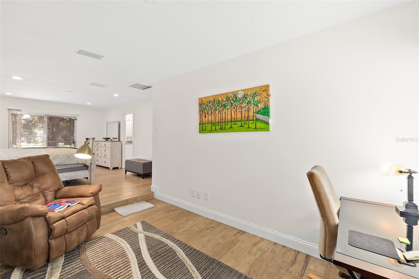 MANDARIN SEC 2 - Residential