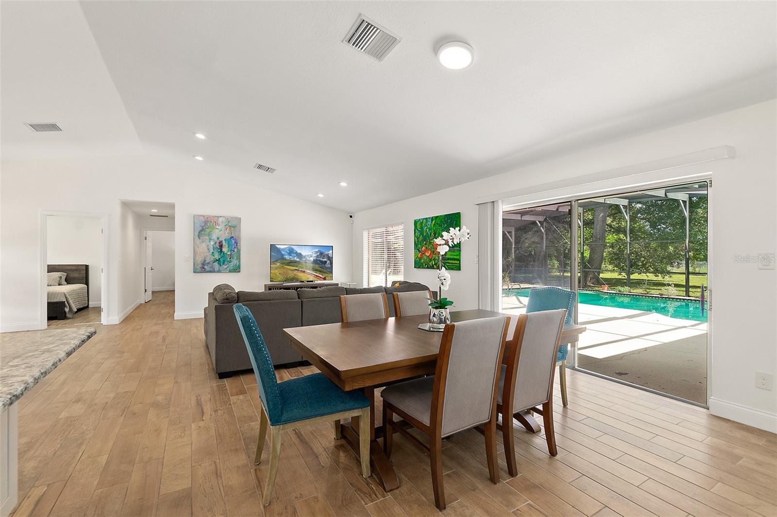 MANDARIN SEC 2 - Residential