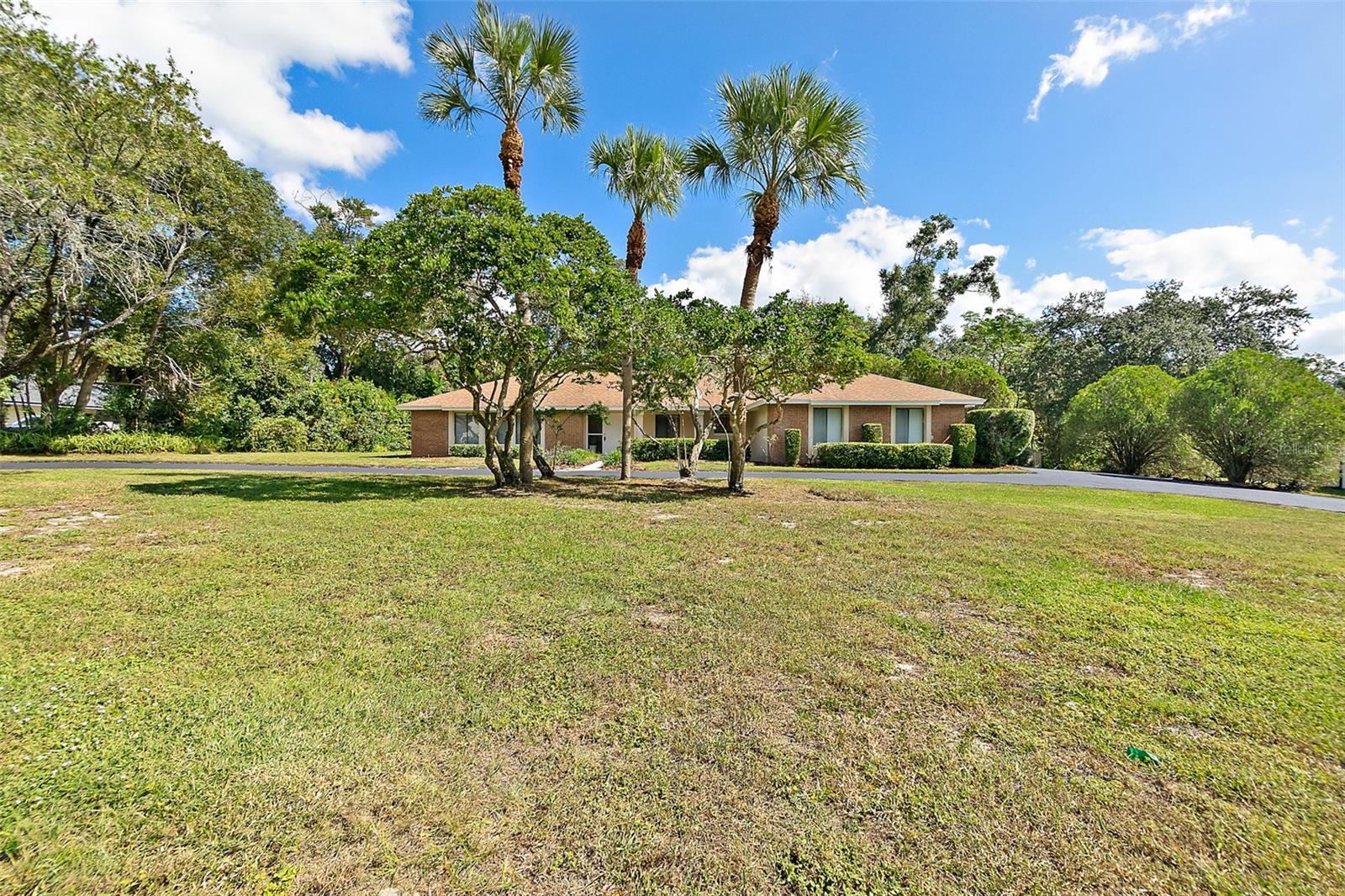 MANDARIN SEC 2 - Residential