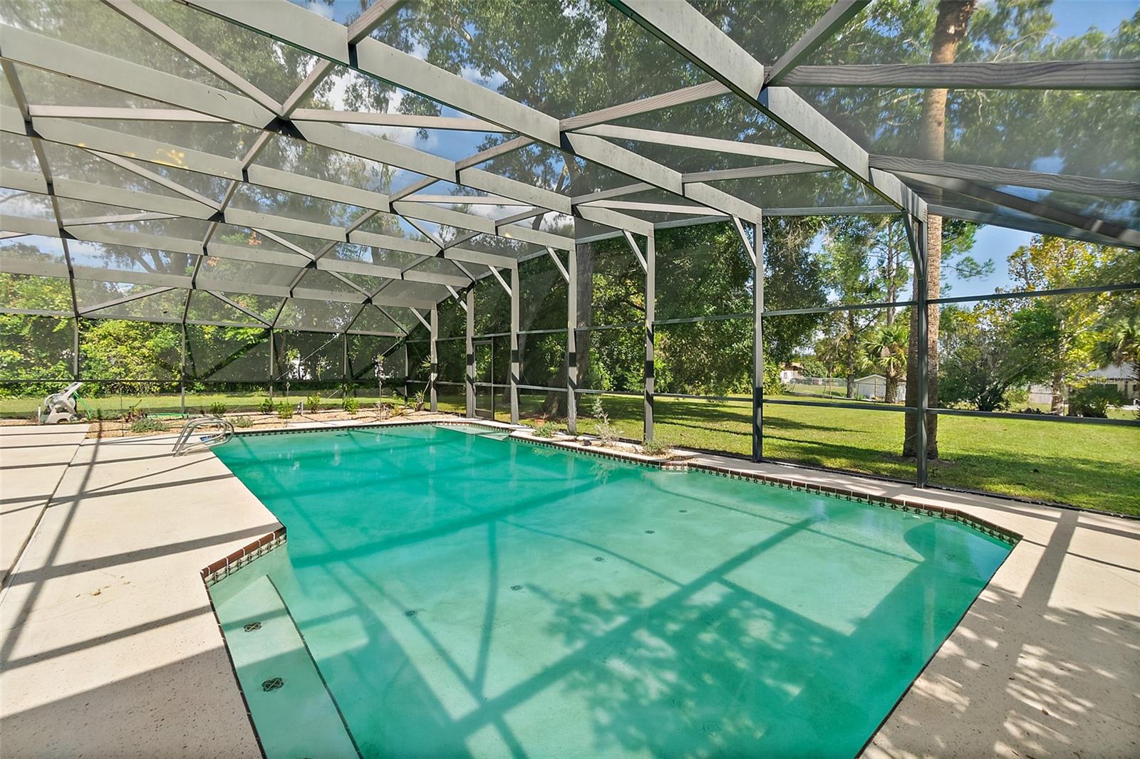 MANDARIN SEC 2 - Residential