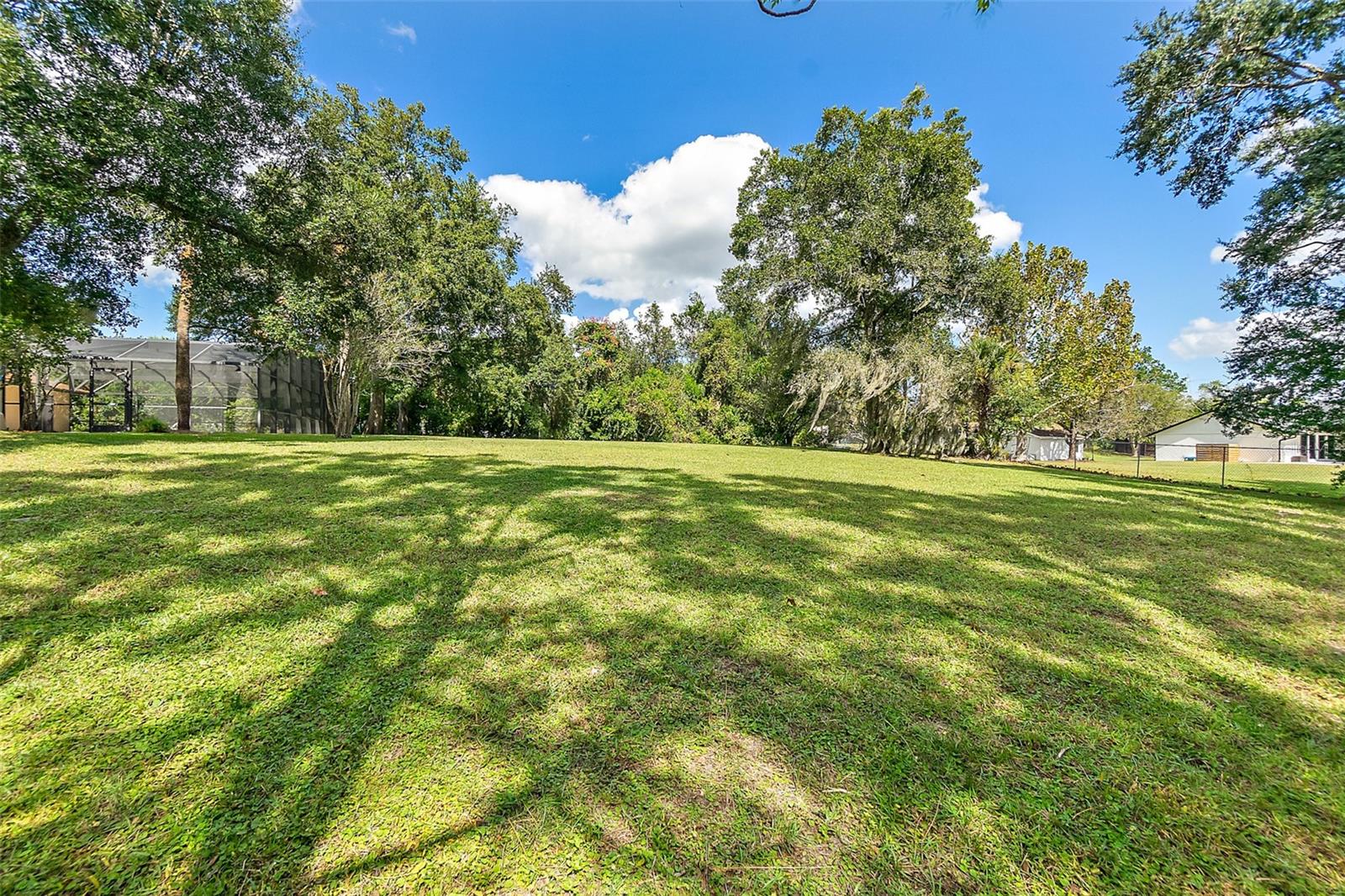 MANDARIN SEC 2 - Residential