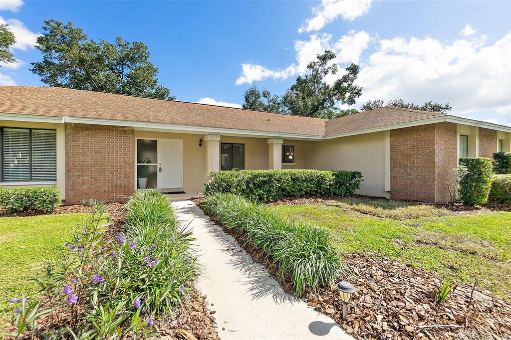 Photo of 1575 Sunshine Tree Boulevard, Longwood, FL 32779 (MLS # FC312946)