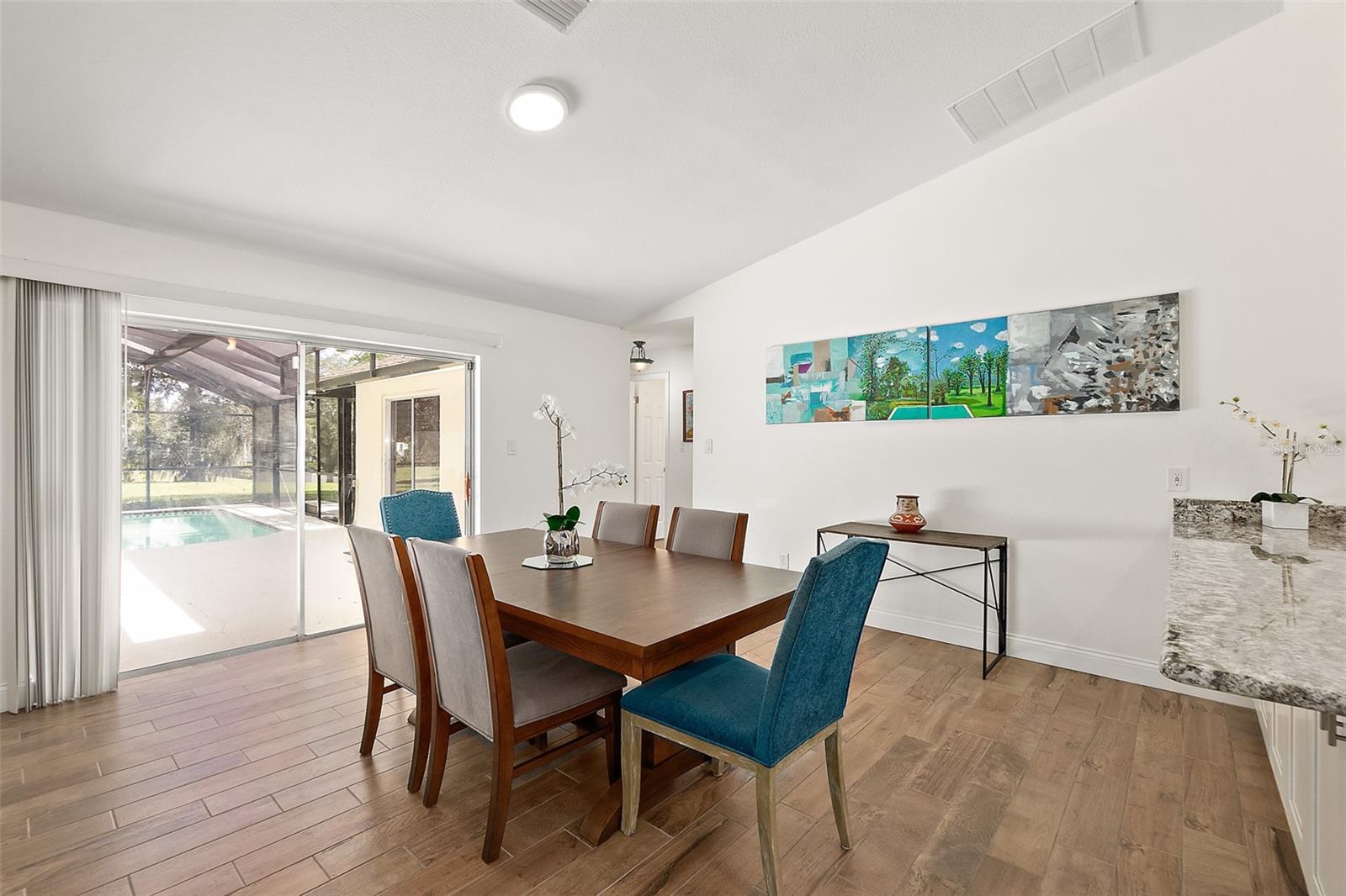 MANDARIN SEC 2 - Residential