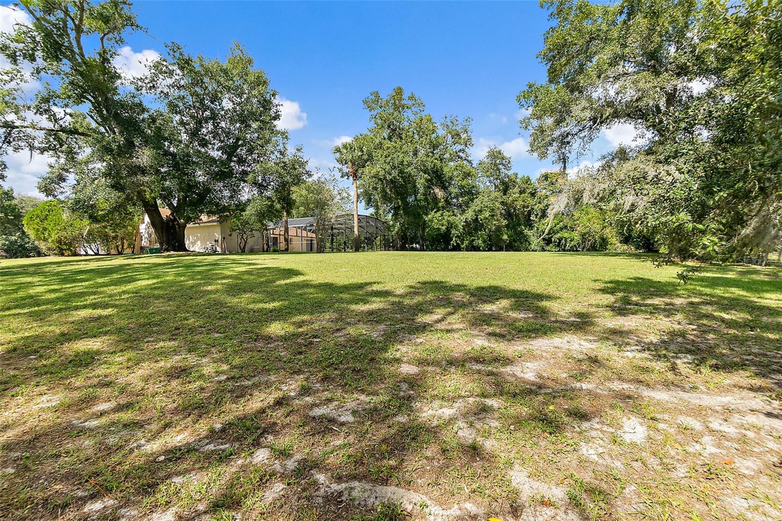 MANDARIN SEC 2 - Residential