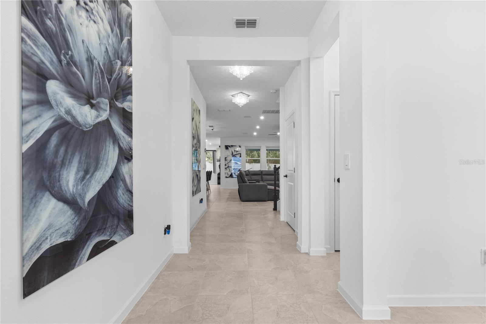 887 ASTERFIELD LANE