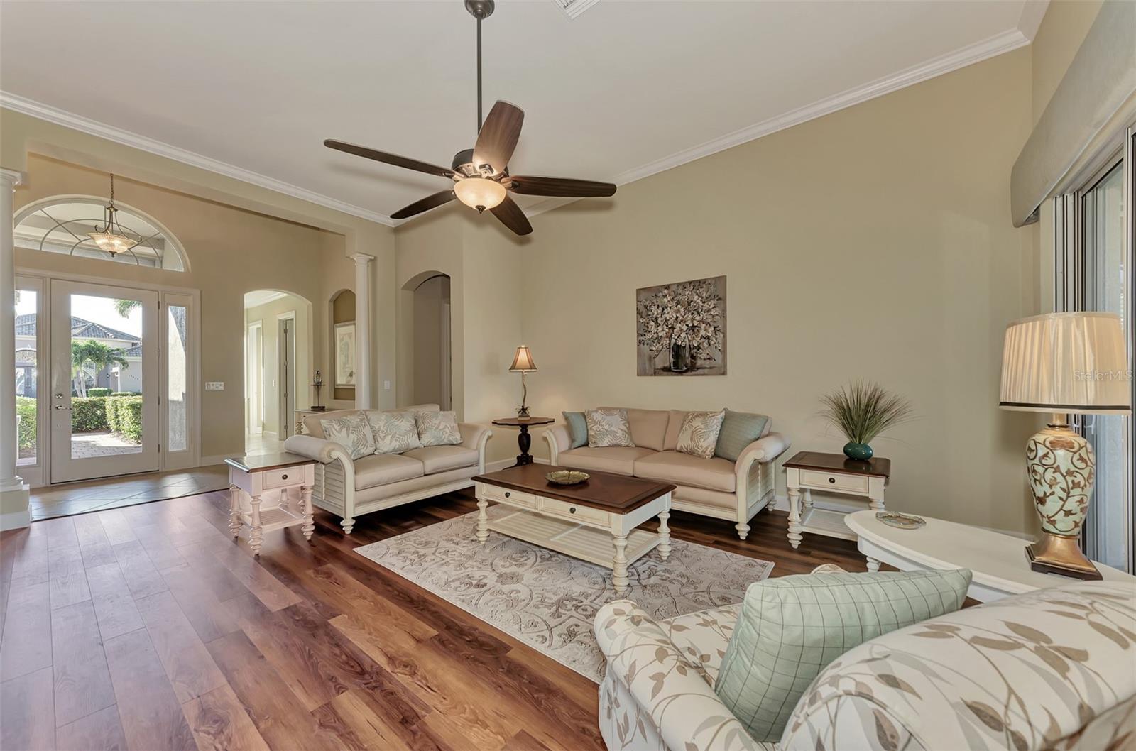 RIVERWOOD - Residential