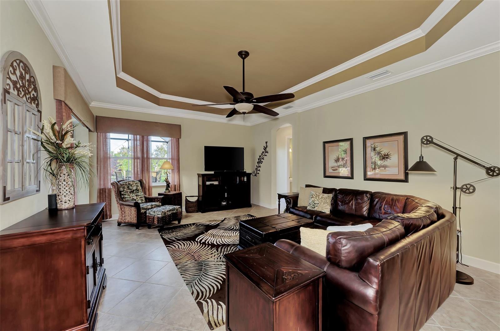 RIVERWOOD - Residential