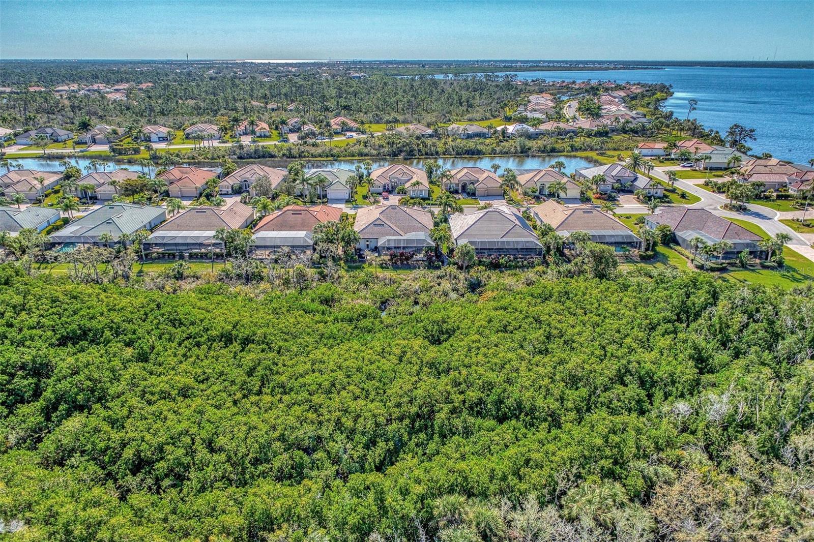 RIVERWOOD - Residential