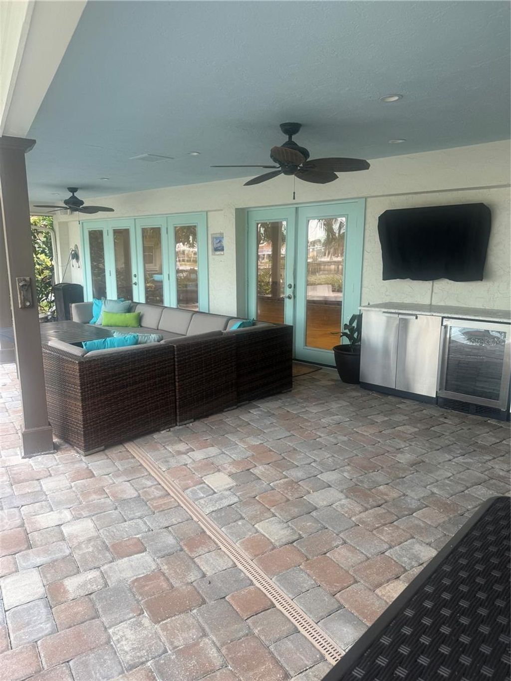 Photo of 1998 Kansas Avenue NE, St Petersburg, FL 33703 (MLS # TB8319584)