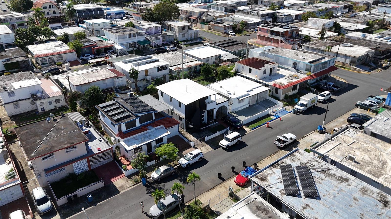 COUNTRY CLUB - Residential Income