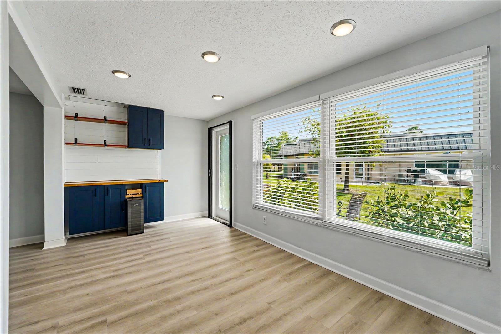 GARDENS BEACON SQUARE - Residential