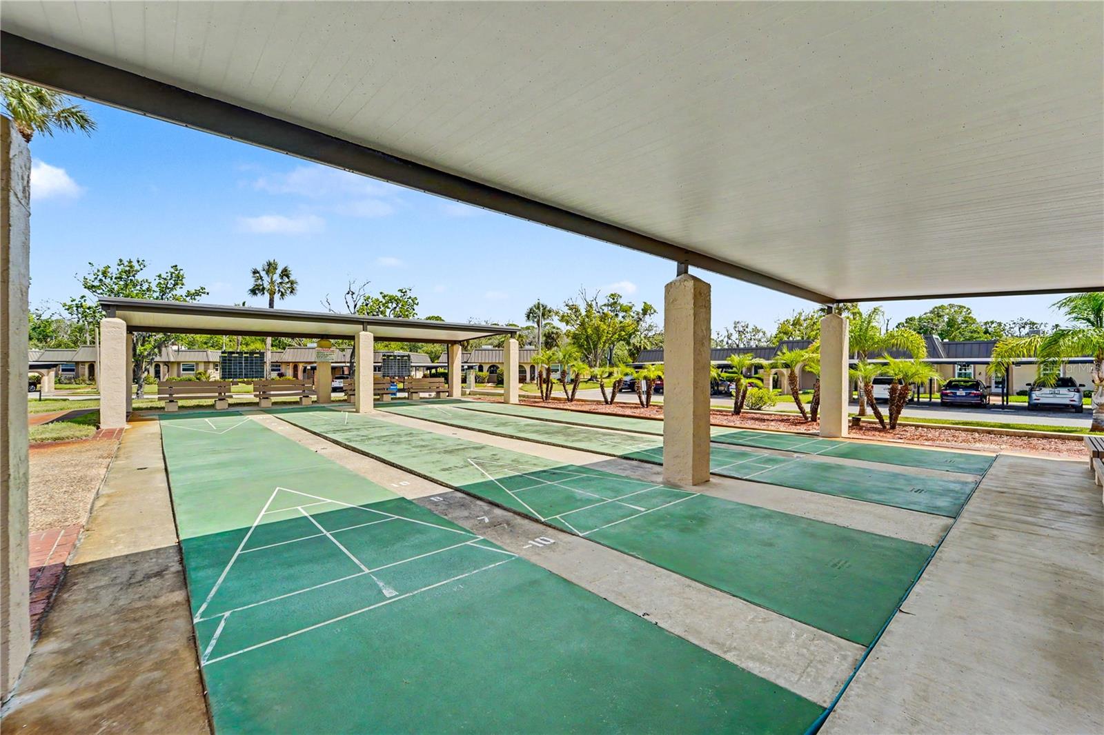 GARDENS BEACON SQUARE - Residential