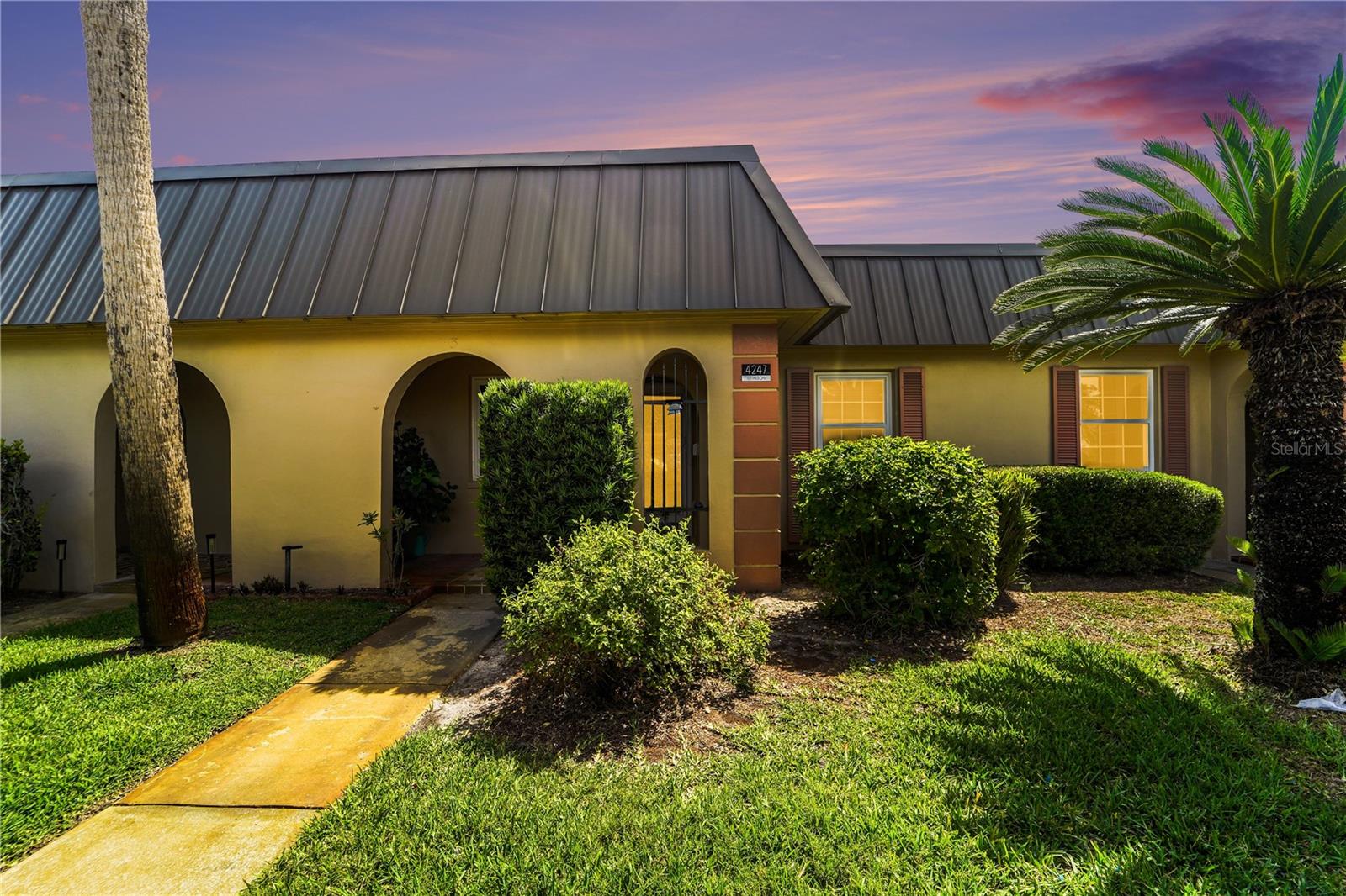 4247 STRATFORD DRIVE
