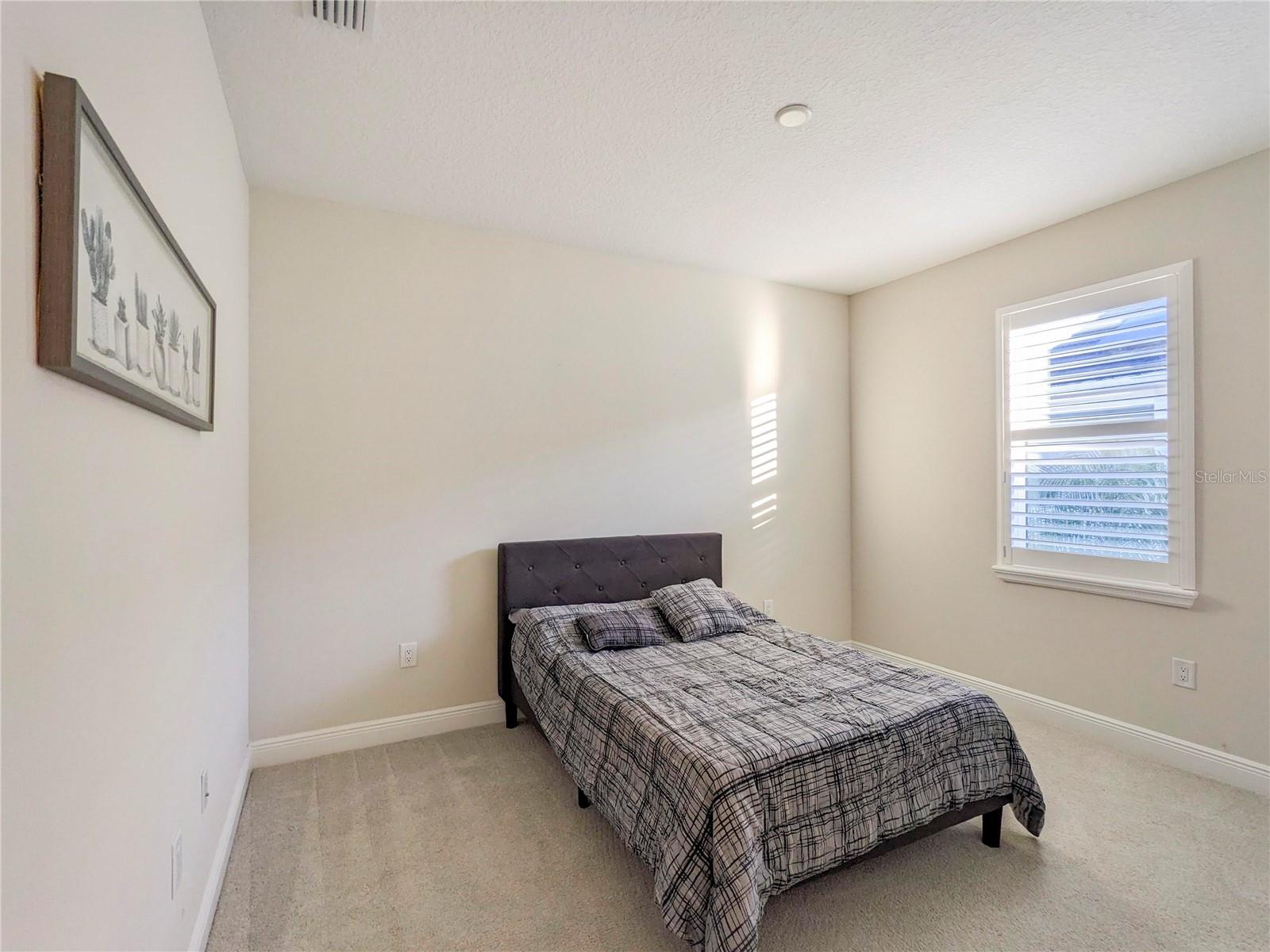 LAKEHOUSE COVE/WATERSIDE PH 4 - Residential Lease