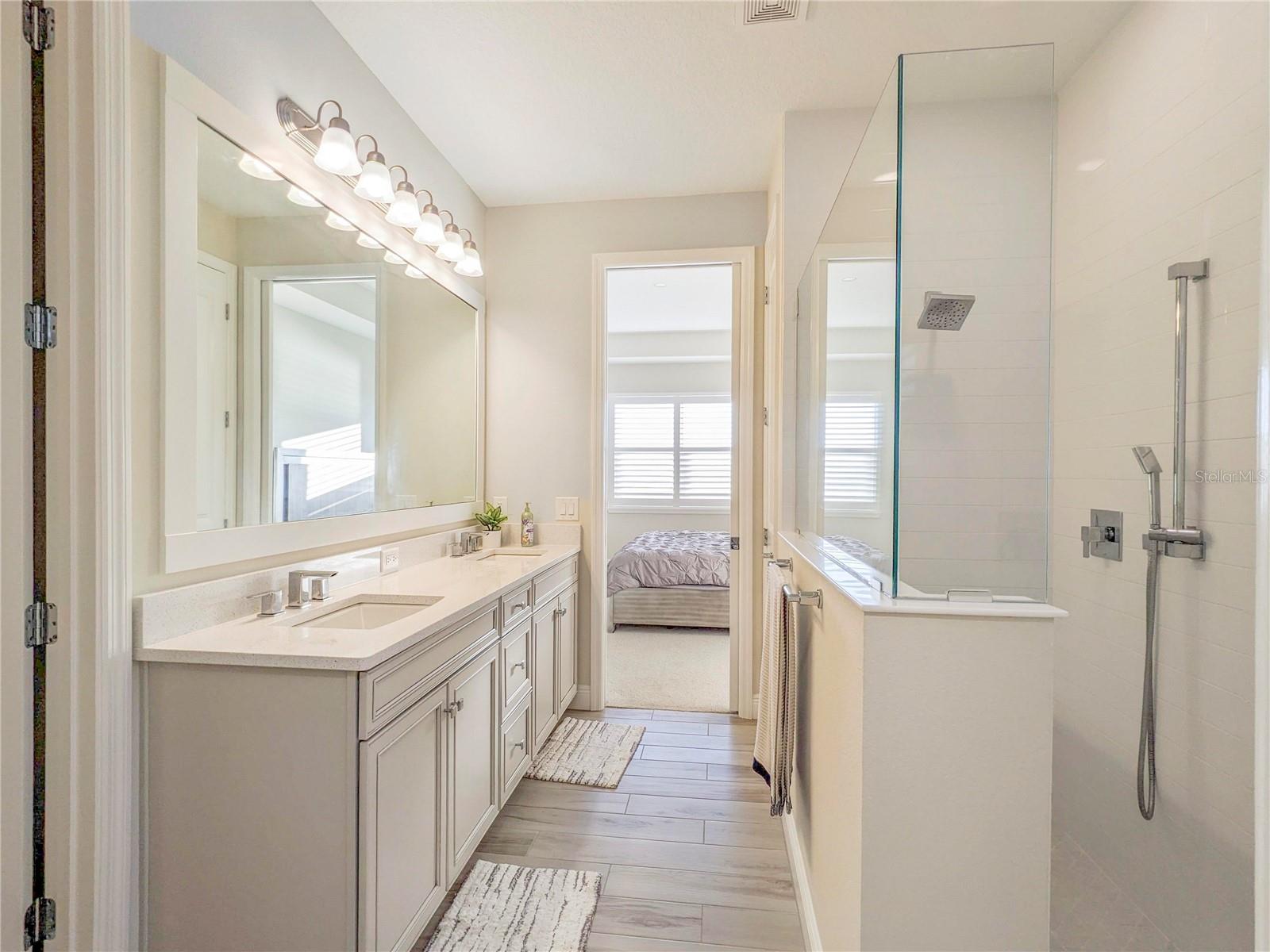 LAKEHOUSE COVE/WATERSIDE PH 4 - Residential Lease