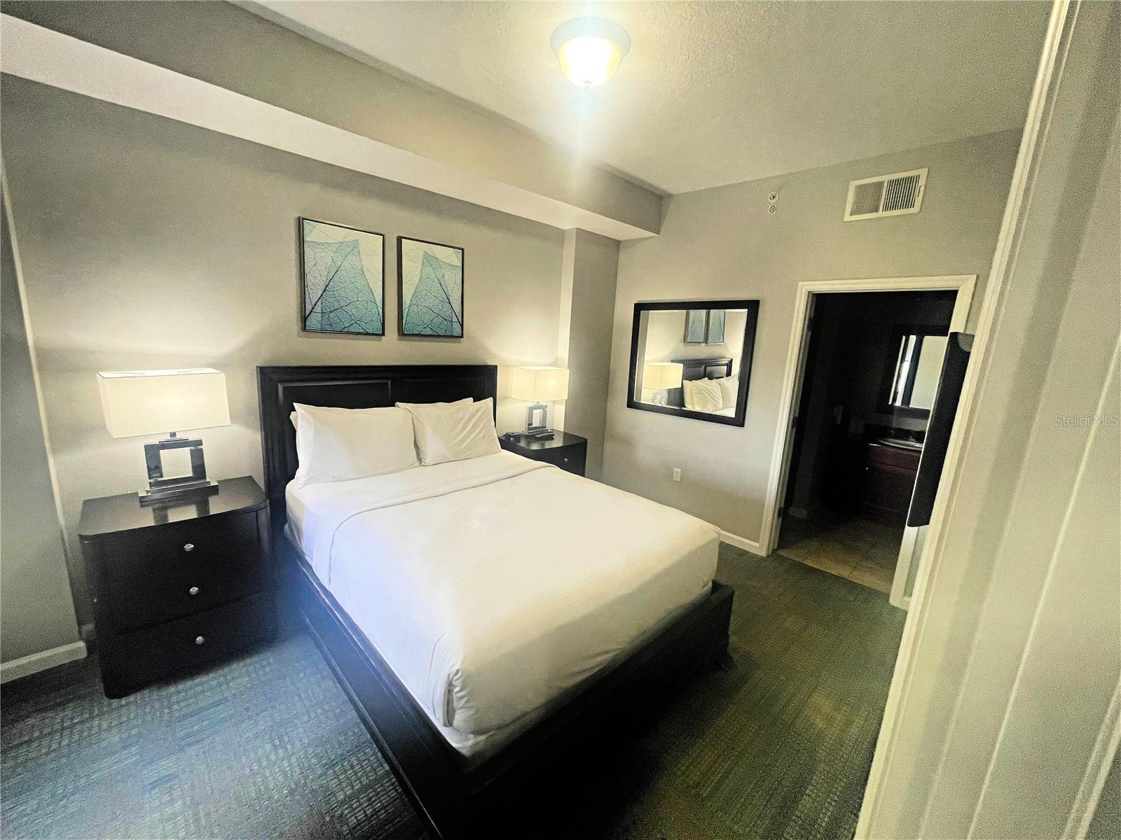 GROVE RESORT AND SPA HOTEL CONDOMINIUM 1 - Residential