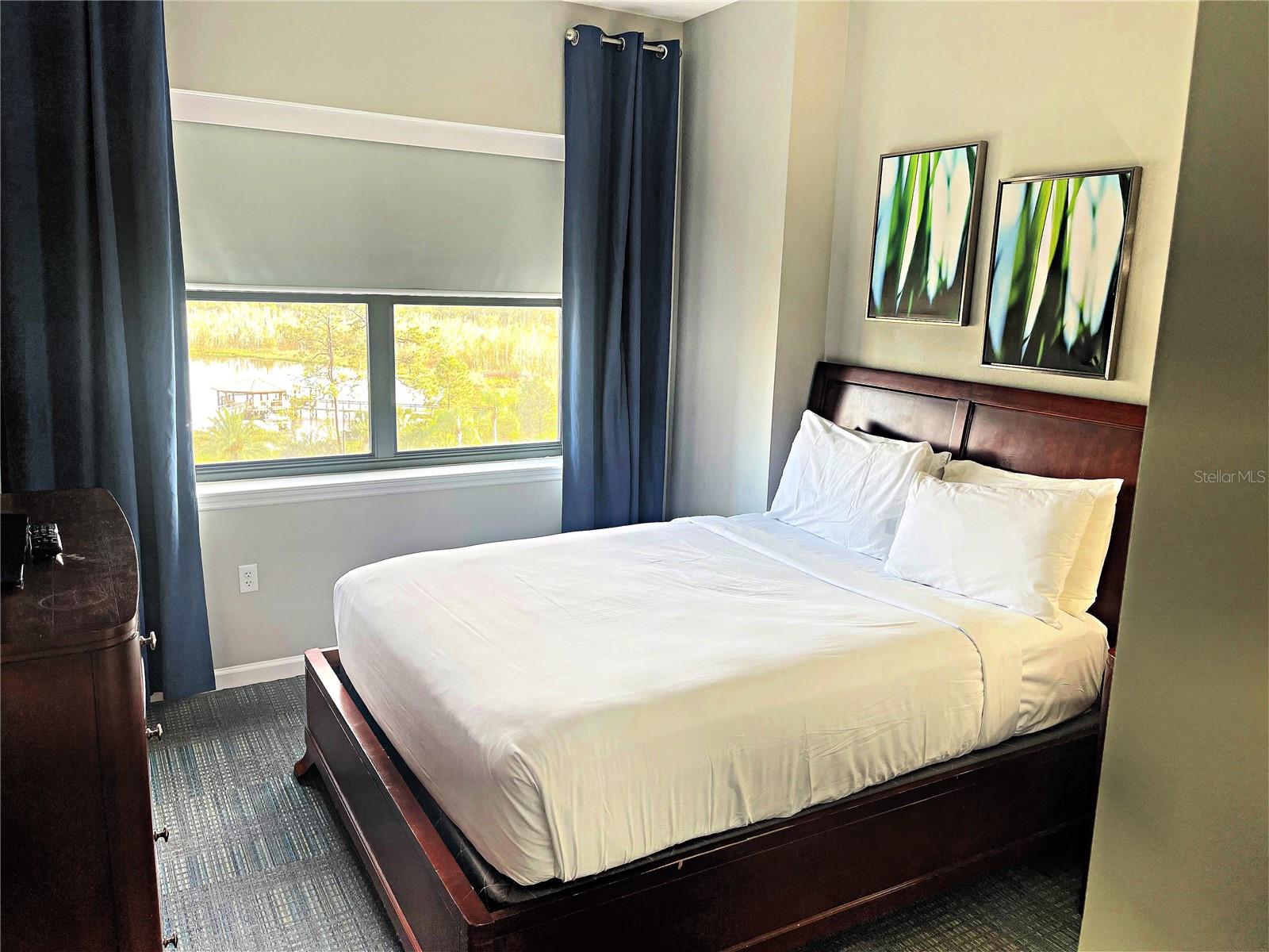 GROVE RESORT AND SPA HOTEL CONDOMINIUM 1 - Residential