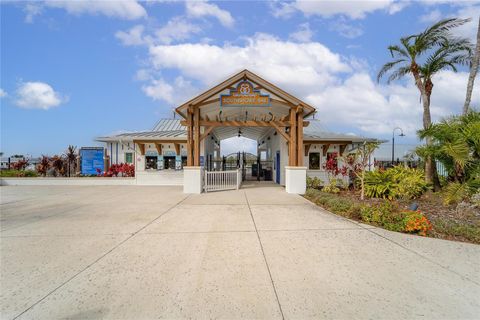 A home in WIMAUMA