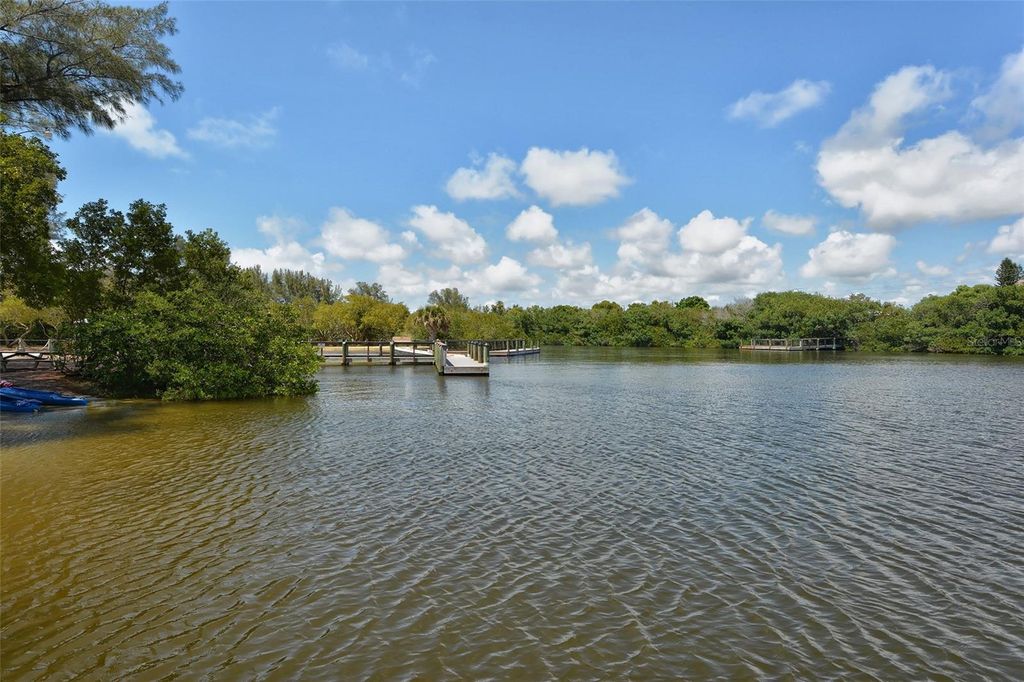 listing image 85