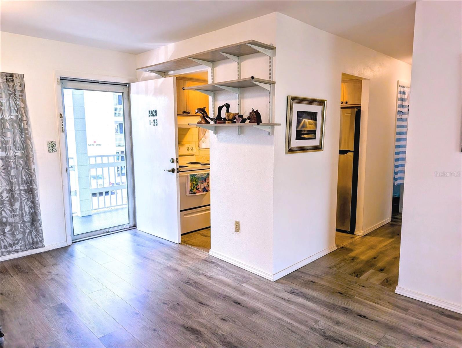 5929 EASY STREET I-23