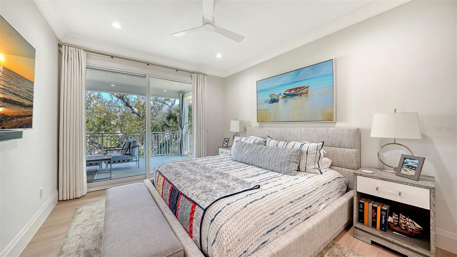 THE MOORING AT BAY POINTE - Residential