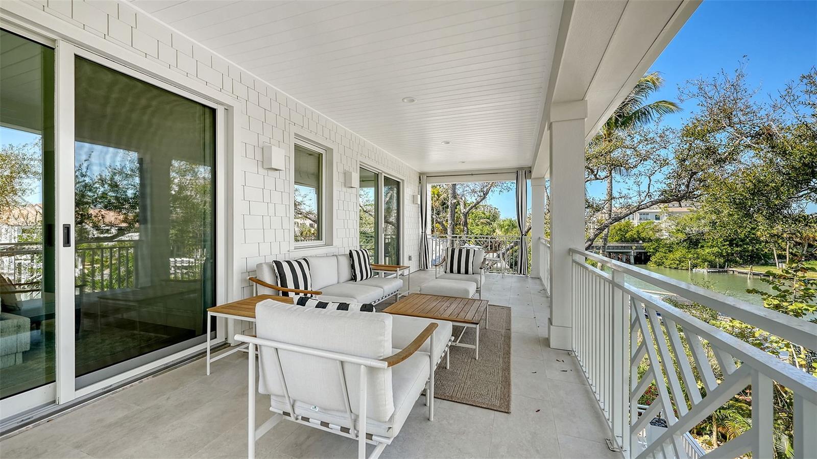 THE MOORING AT BAY POINTE - Residential