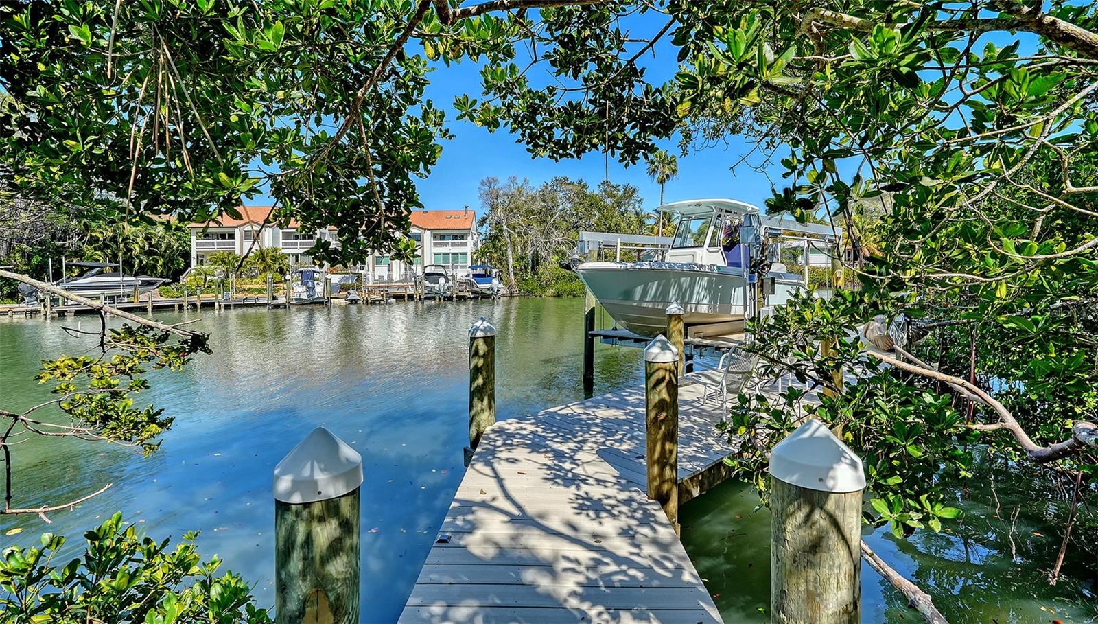THE MOORING AT BAY POINTE - Residential