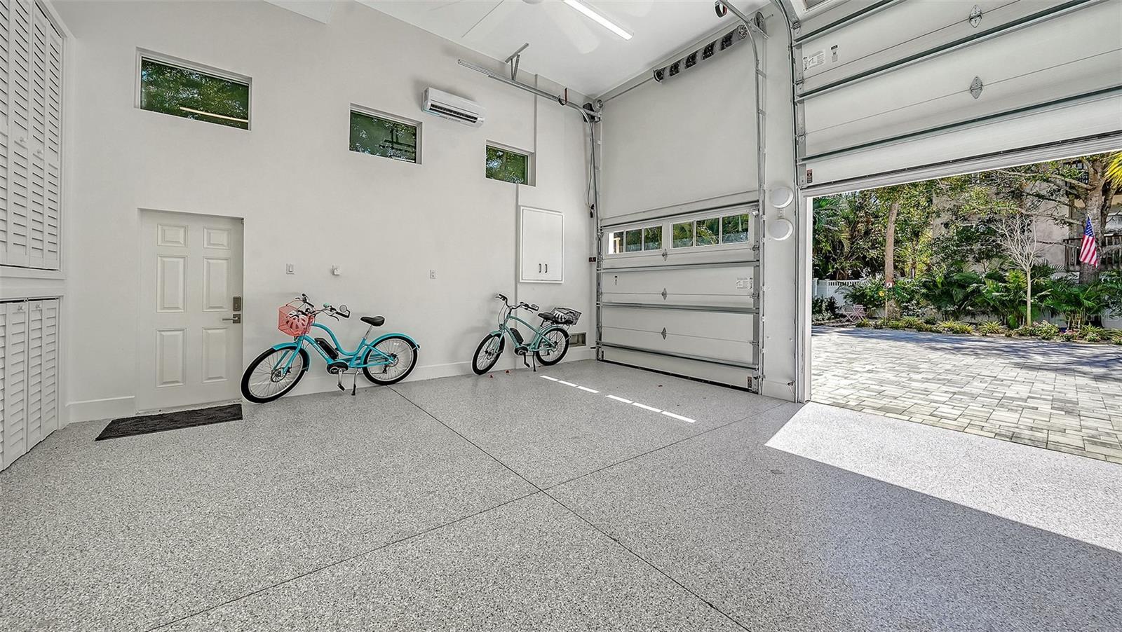 THE MOORING AT BAY POINTE - Residential