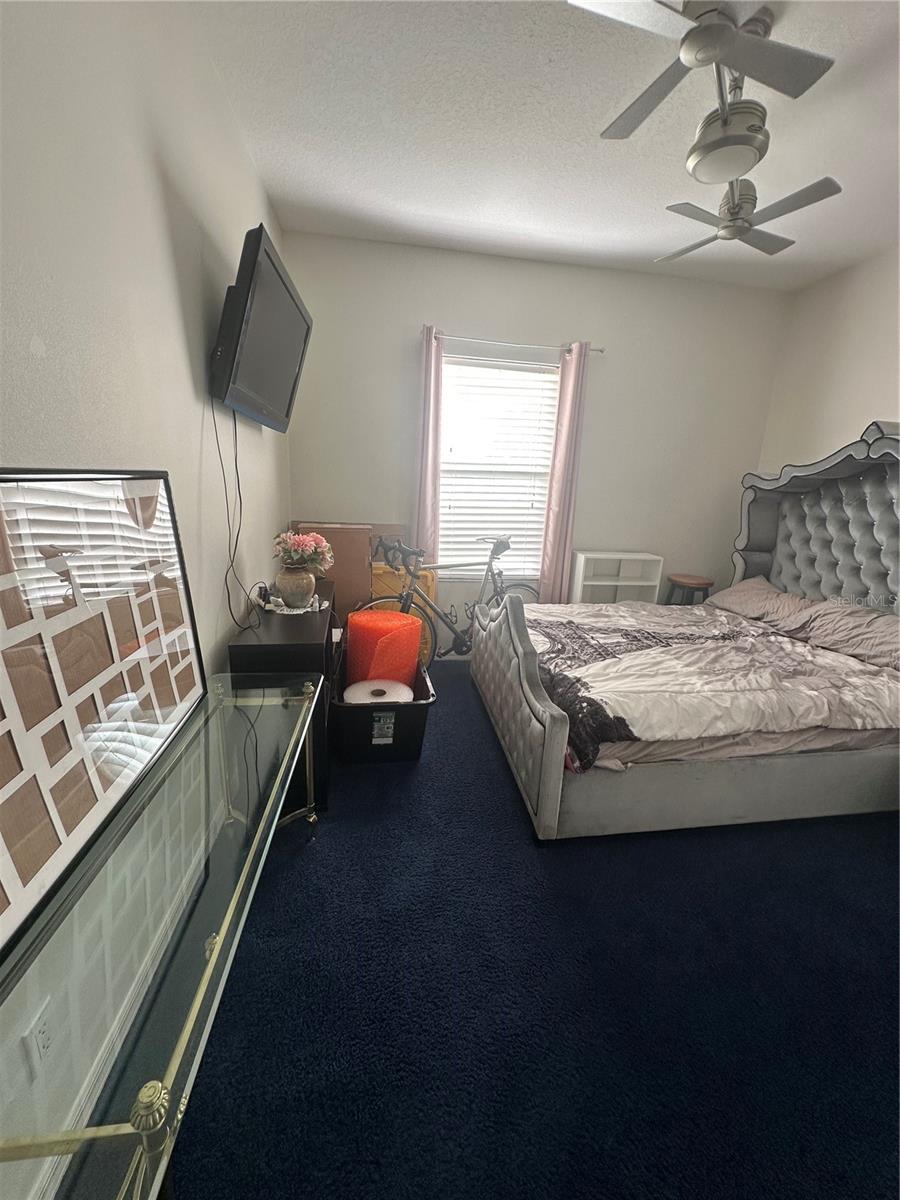 MCINTOSH LAKE - Residential Lease