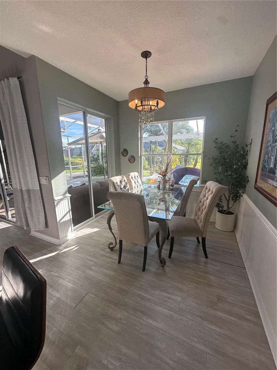 MCINTOSH LAKE - Residential Lease